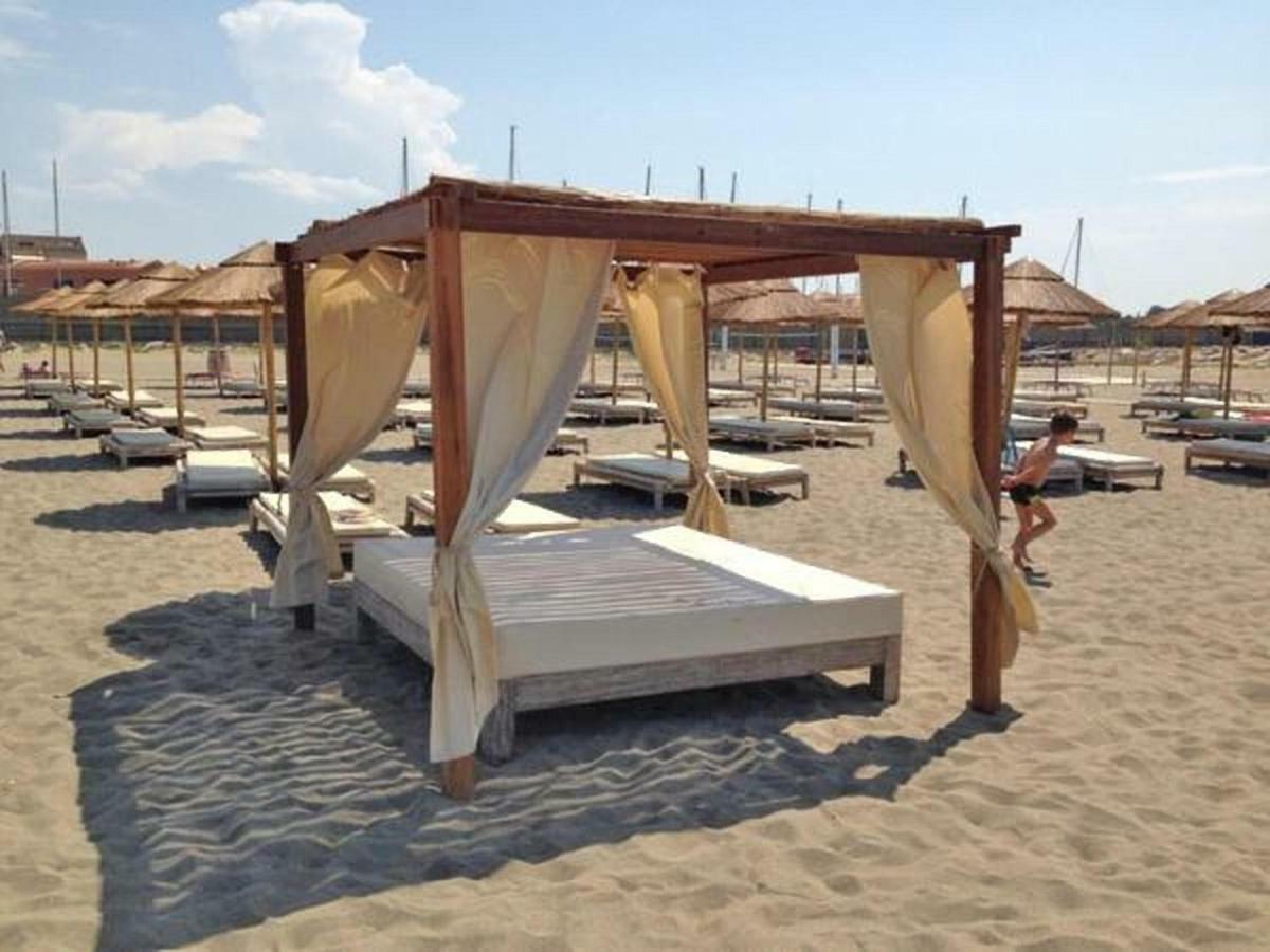 Yacht Suite Marina Di Grosseto Dış mekan fotoğraf
