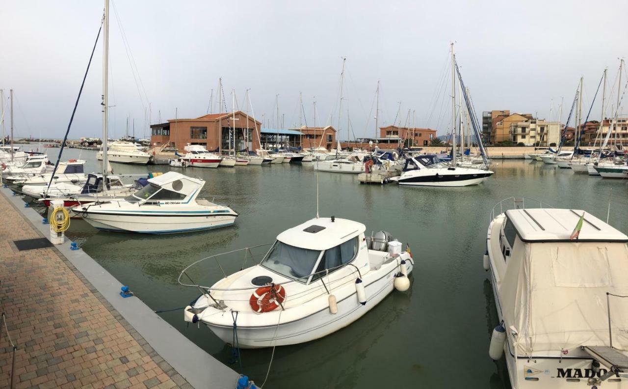 Yacht Suite Marina Di Grosseto Dış mekan fotoğraf